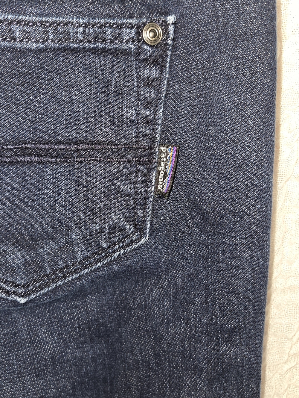 Size 30 Patagonia Dark Indigo Straight Leg‎ Women's Jeans - Picture 5 of 6